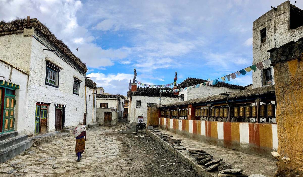 upper mustang trek in Winter (December, January, and February)